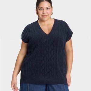 Universal Thread Navy V-Neck Sweater